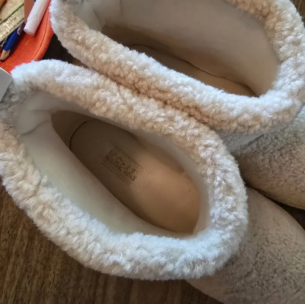 Michael Kors Winnie Faux Shearling Boot In Natural Size 7